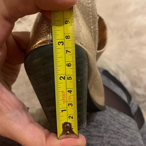 gold sparkly ankle boots - Picture 3 of 3